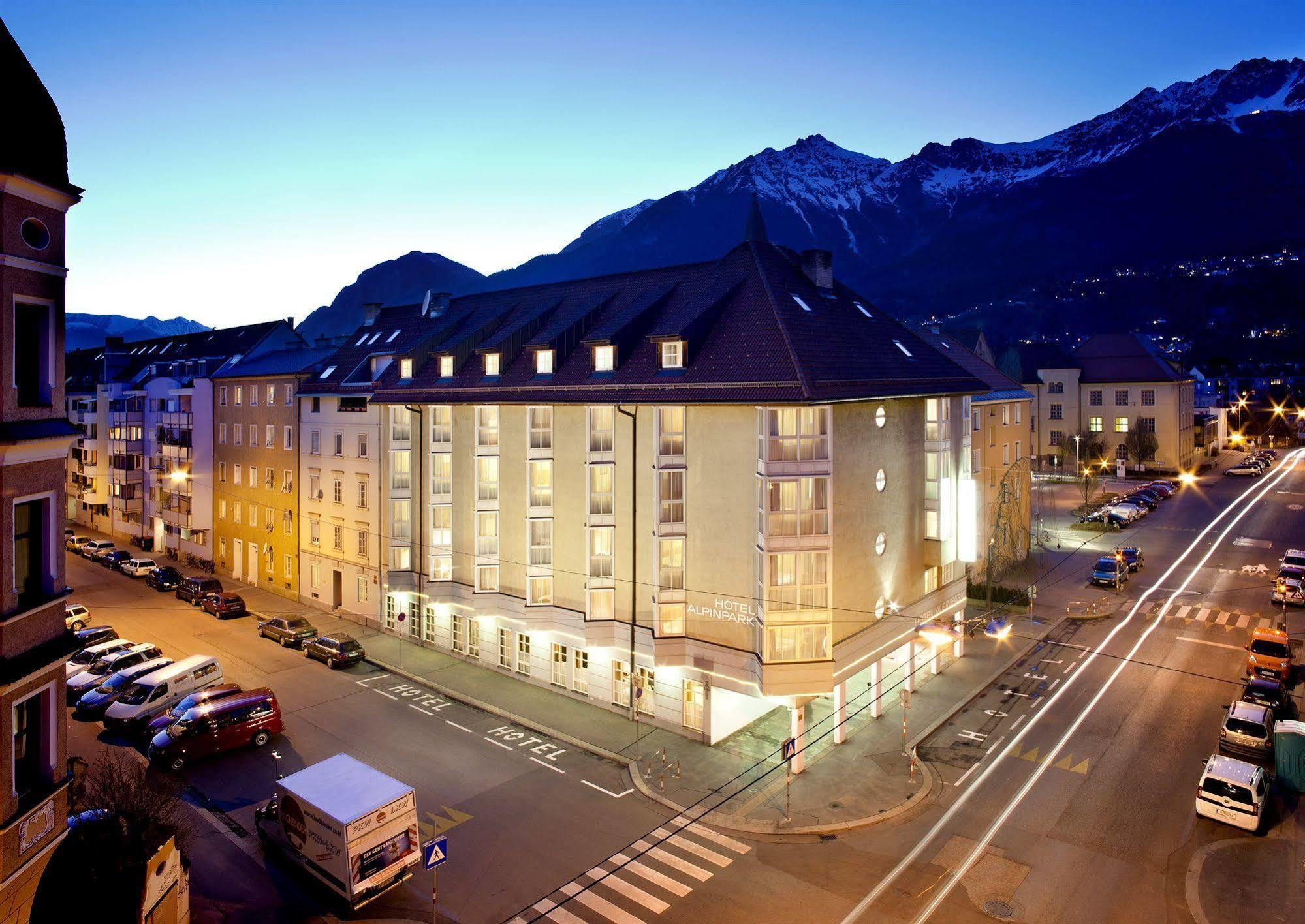 Hotel Alpinpark Innsbruck Exterior foto